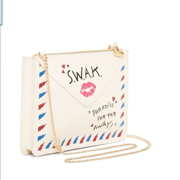 Betsey Johnson Handbags - ❌SOLD ❌Betsey Johnson envelope crossbody bag